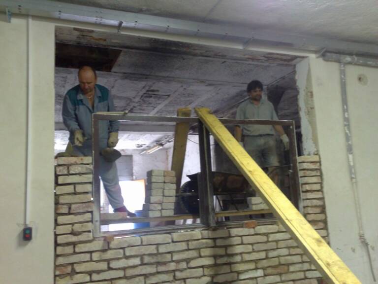 2009, příprava prostor v Želechovicích nad Dřevnicí